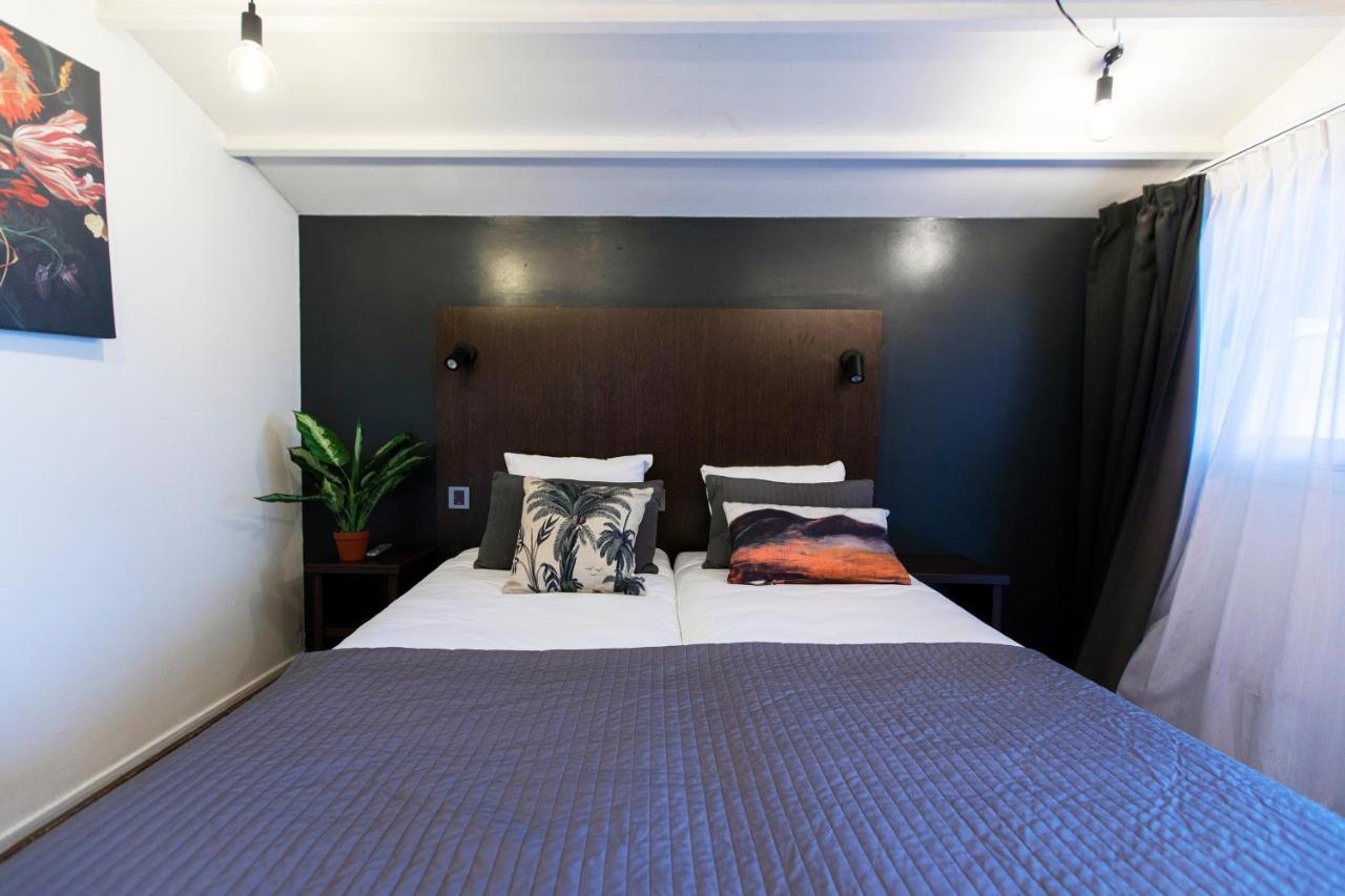 Quentin England Hotel Амстердам Екстериор снимка