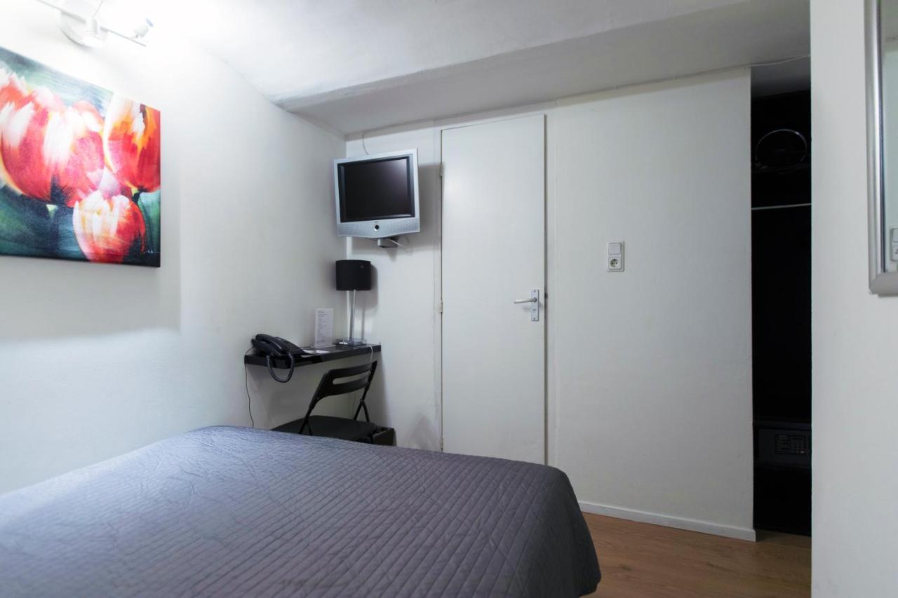 Quentin England Hotel Амстердам Екстериор снимка