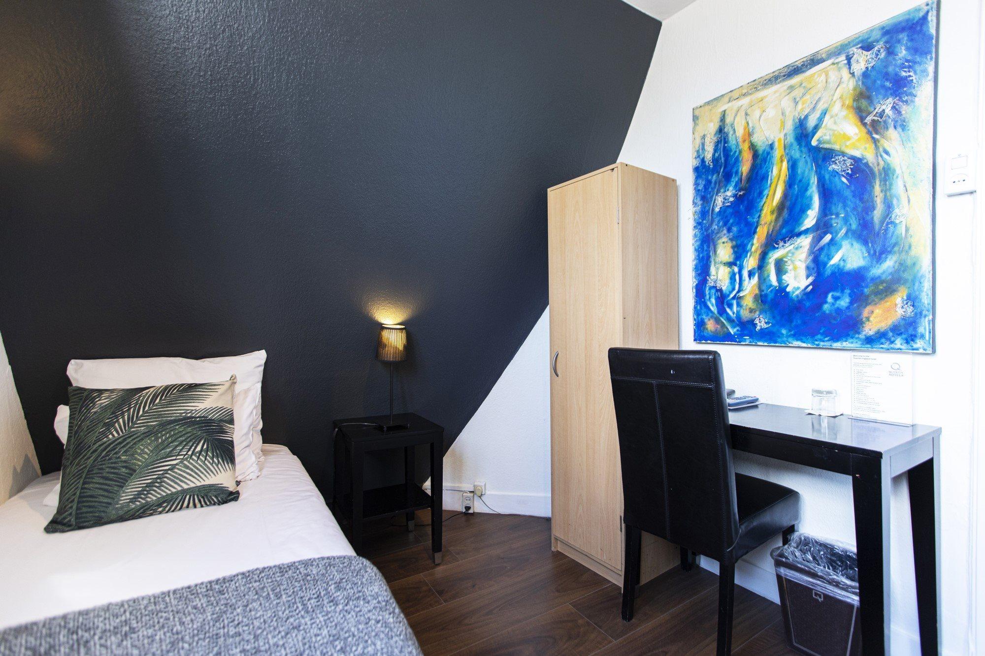 Quentin England Hotel Амстердам Екстериор снимка