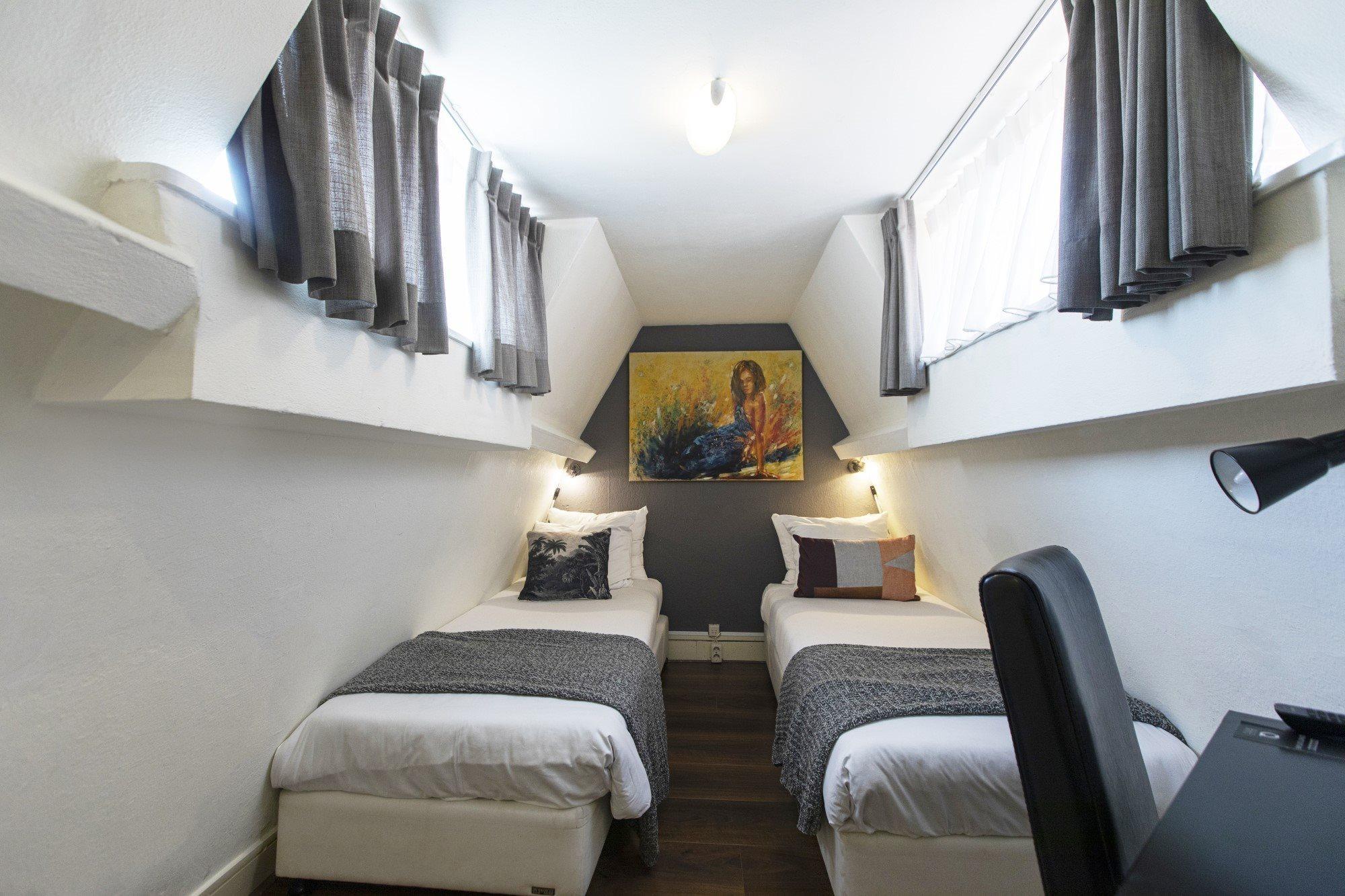 Quentin England Hotel Амстердам Екстериор снимка
