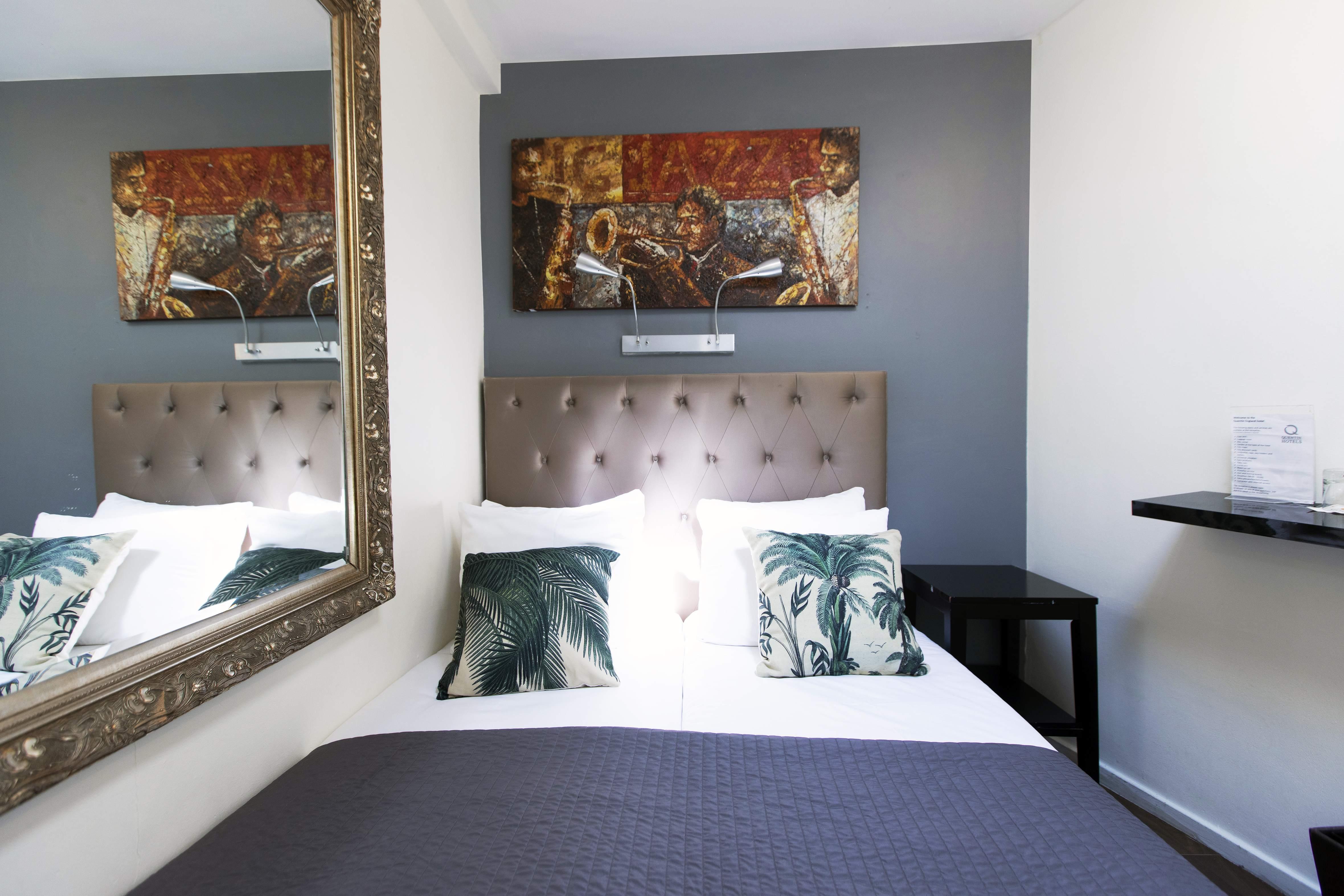 Quentin England Hotel Амстердам Екстериор снимка