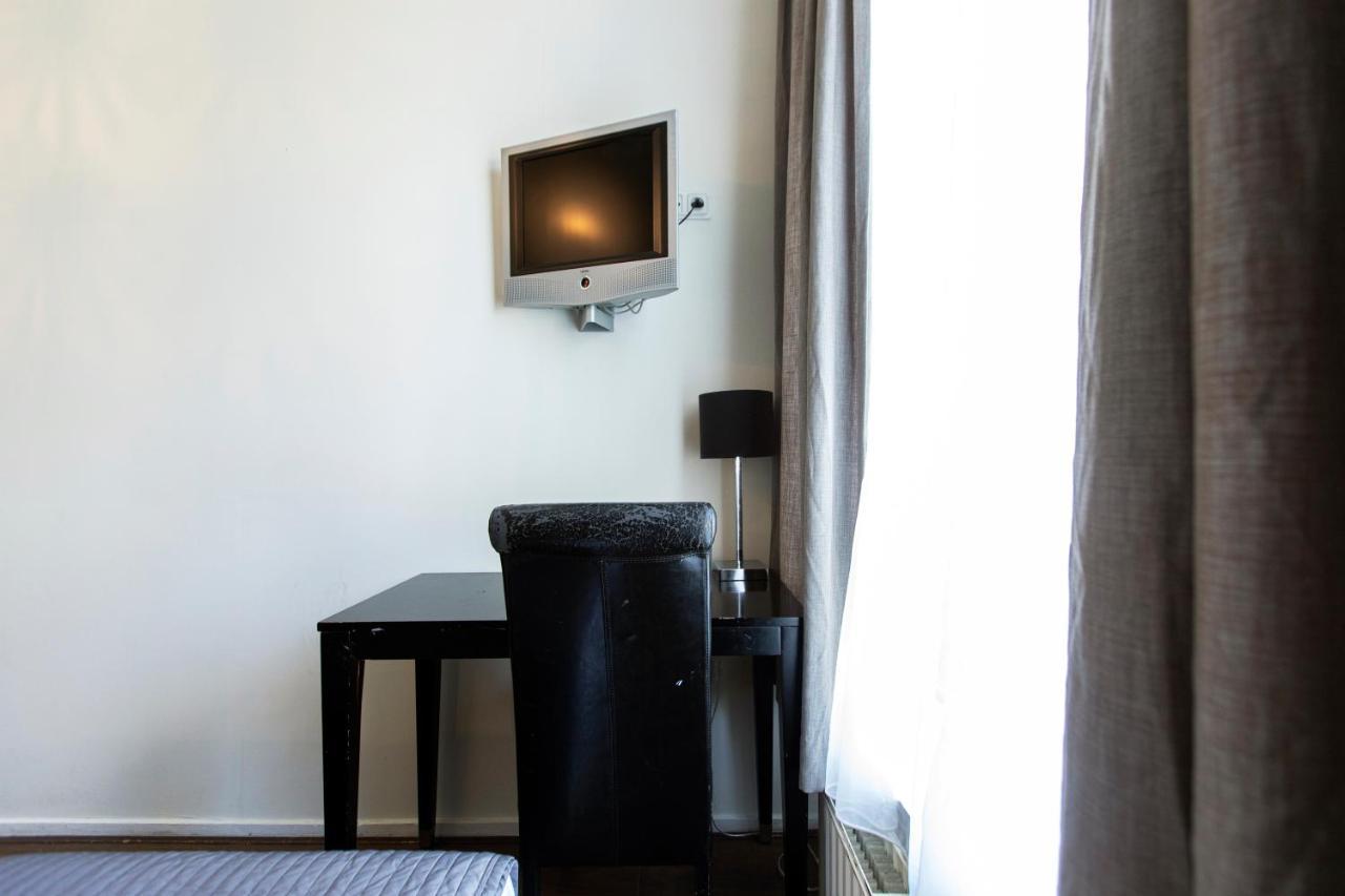 Quentin England Hotel Амстердам Екстериор снимка